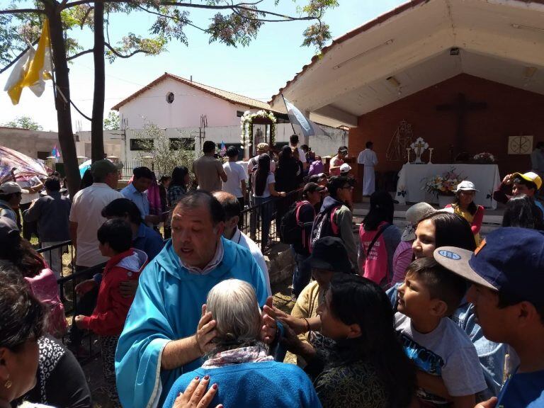 Misa en el Santuario de la Virgen del Rosario de Río Blanco y Paypaya