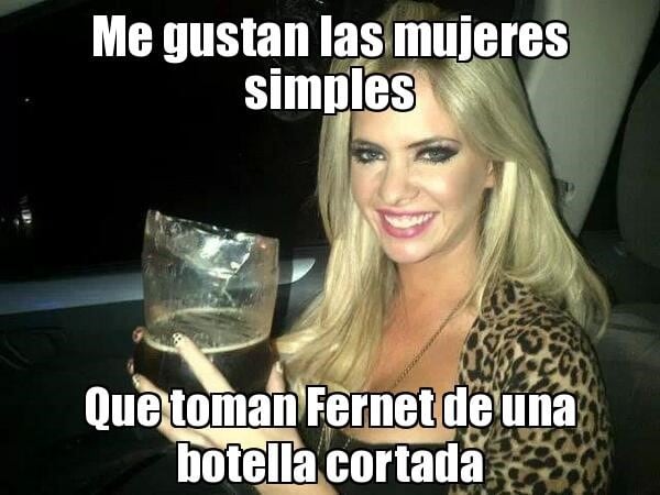 Los mejores memes del fernet con coca preparado en Córdoba.