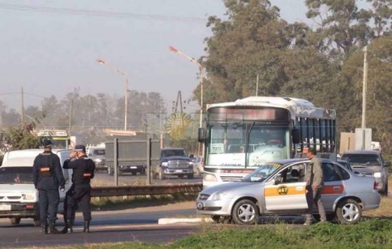 Protesta de taxistas en Resistencia. (Foto: Diario Norte)