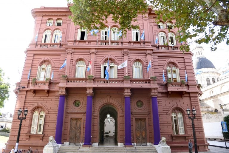 Reunión de mujeres convocada por Fein