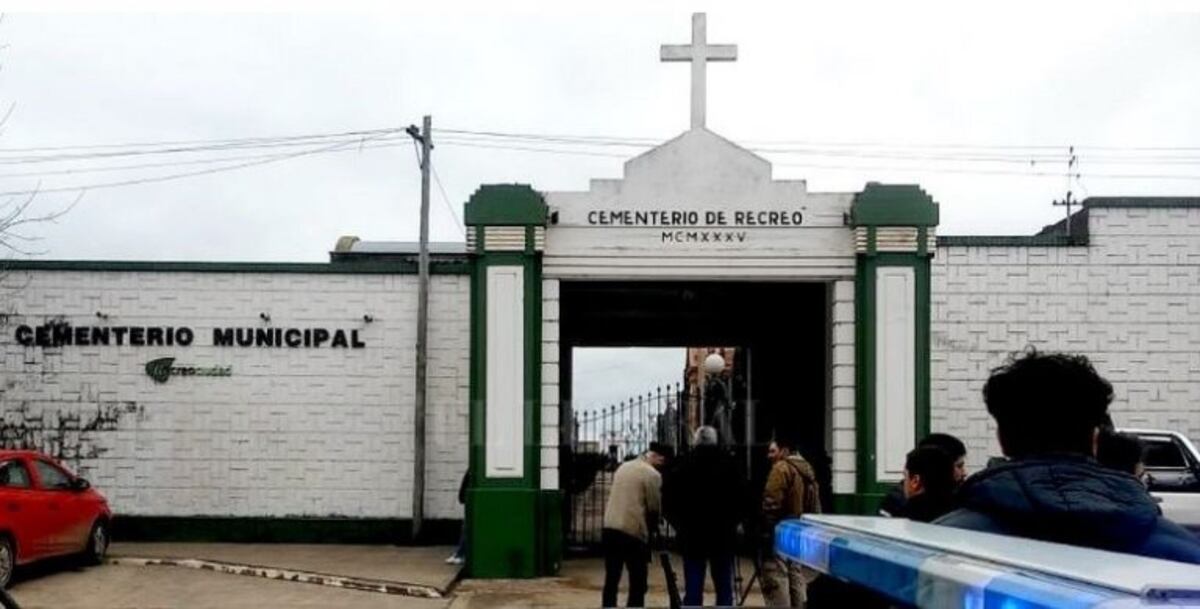 Exhumaron los restos de Diego Román que serán reexaminados