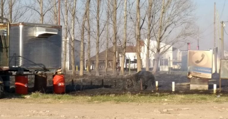 Bomberos controlaron un incendio en Corral de Bustos.