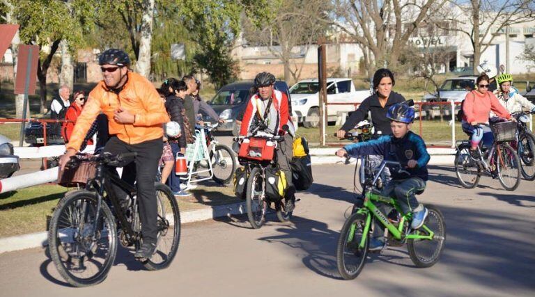 Bicicleteada en Santa Rosa (Vía Santa Rosa)