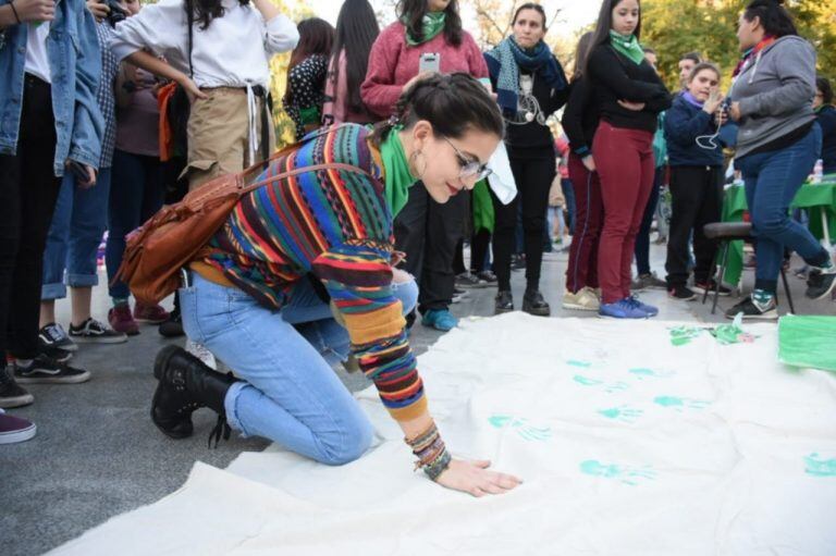 Las puntanas marcharon a favor del aborto. Foto: El Diario de la República.