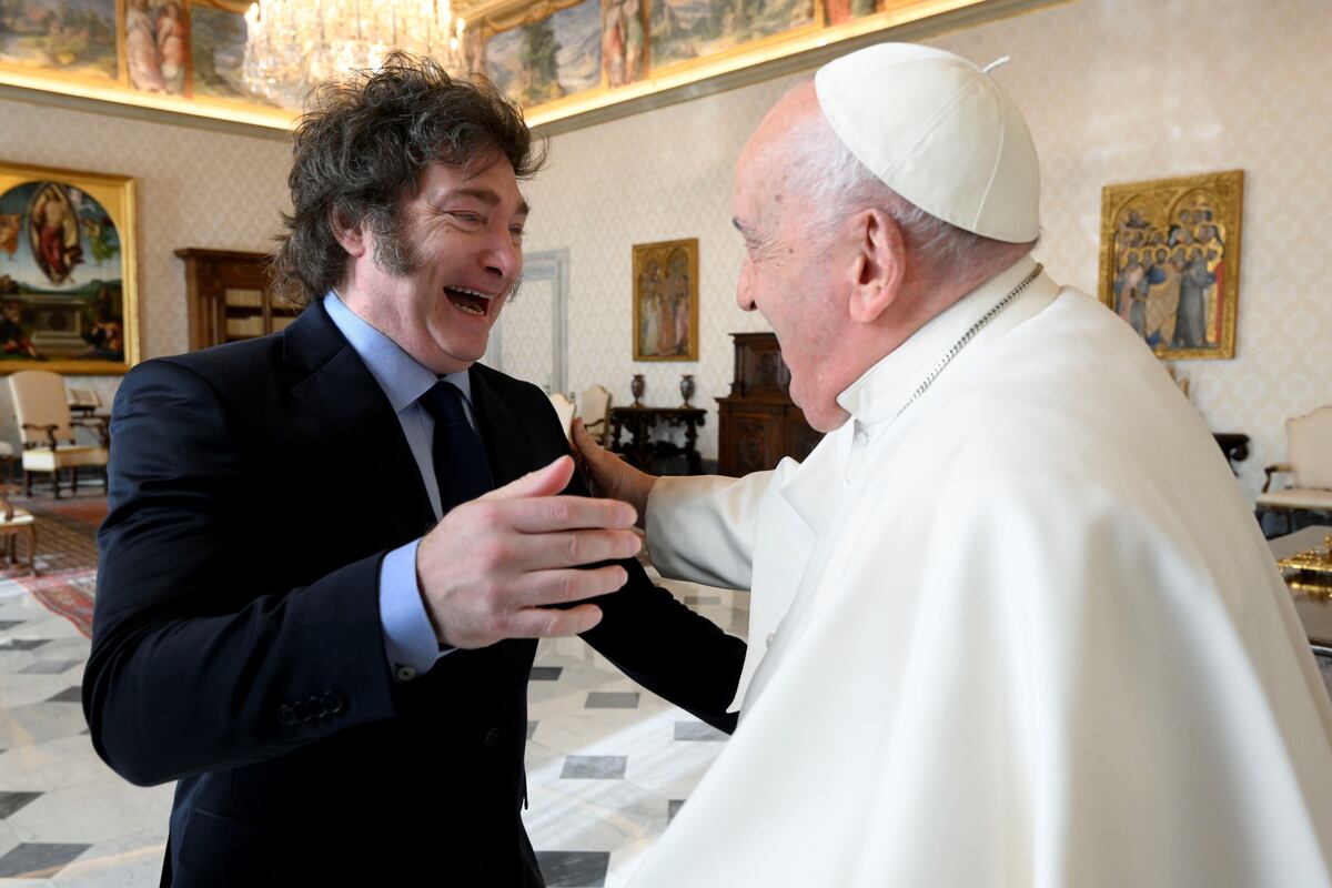 Milei y el Papa Francisco estuvieron reunidos durante una hora en el Vaticano