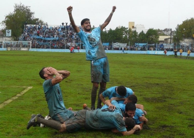 Final y ascenso para Defensores Unidos de Zárate, rival de Godoy Cruz en la Copa Argentina.