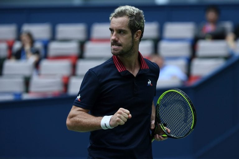 Gasquet celebra un punto ante Leo Mayer. (Foto: AFP)