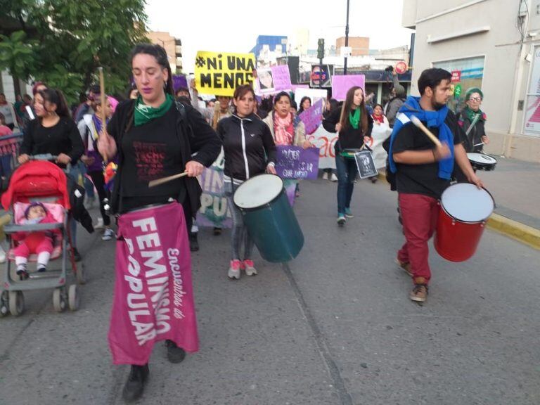 Marcha de Ni Una Menos en Alta Gracia.