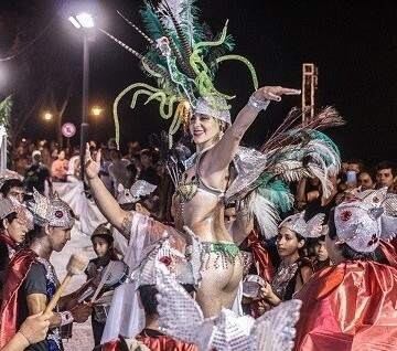 Comienzan los carnavales en Iguazú.