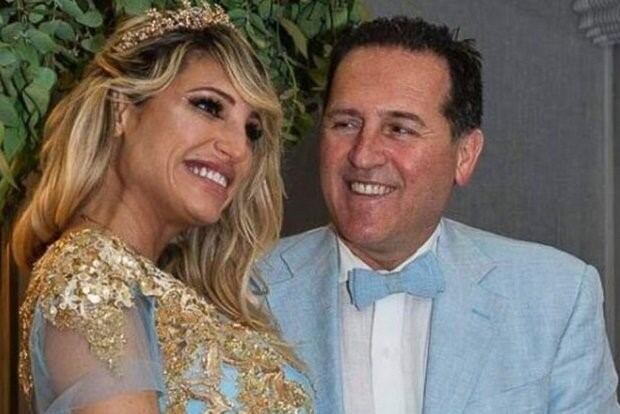 Vicky Xipolitakis atraviesa un duro presente con Javier Naselli, su esposo.