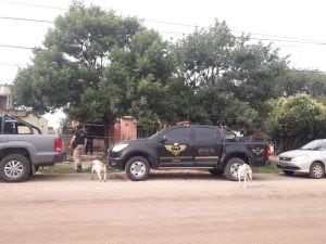 Operativo de la FPA en calle San Juan al 1600 de Marcos Juárez