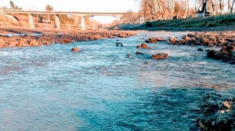 El Río Colorado congelado (La Arena)