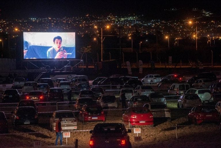 Debutó el Autocine Catamarca.