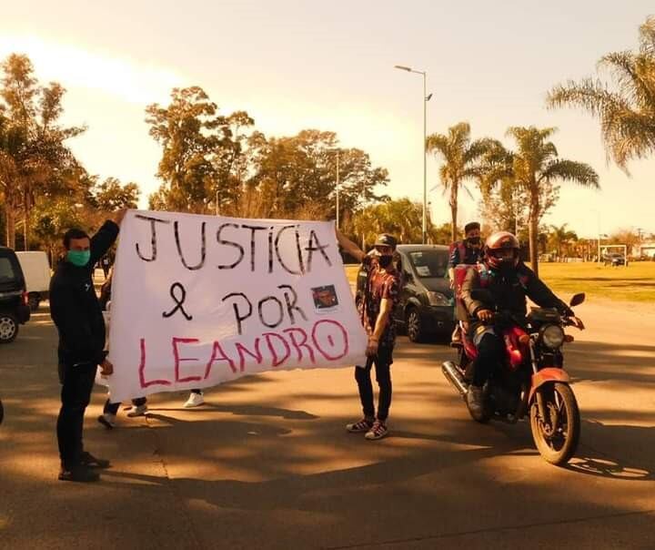 Familiares y amigos de Leandro Palma piden justicia por el crimen del joven de 23 años asesinado en Los Polvorines el 8 de agosto de 2020 (Web)