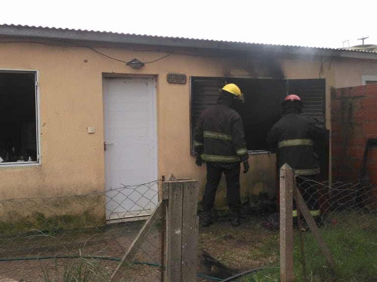 Incendio en vivienda de calle León bis 1293