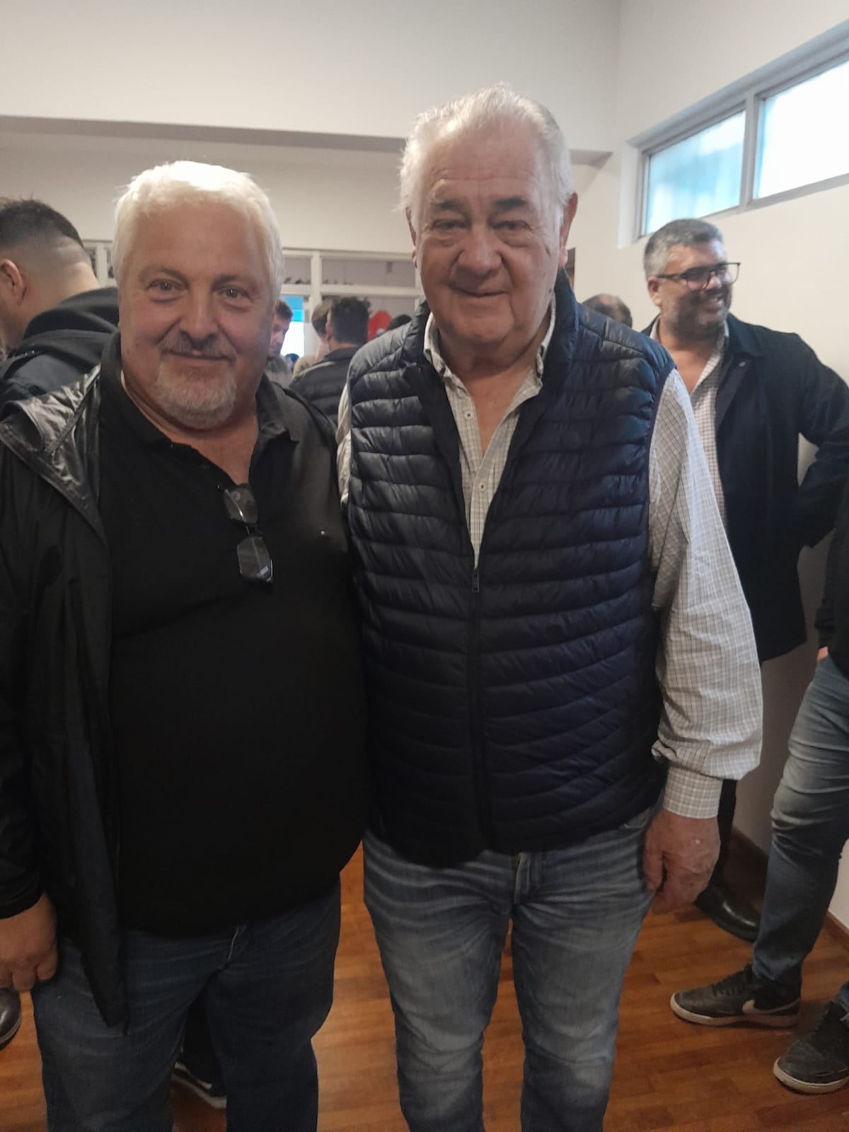 Alejandro Fernández y Emeterio Farías, presidente y tesorero de Liga Cordobesa de Fútbol.