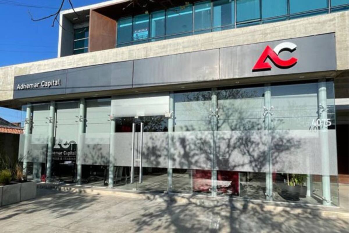 En medio de la polémica, el CEO de Adhemar aseguró que no es estafador y que hay “fecha de pago”