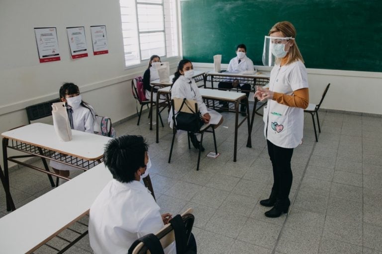 San Juan reanudó las clases tras el receso por la pandemia. Foto: Gobernación de San Juan.