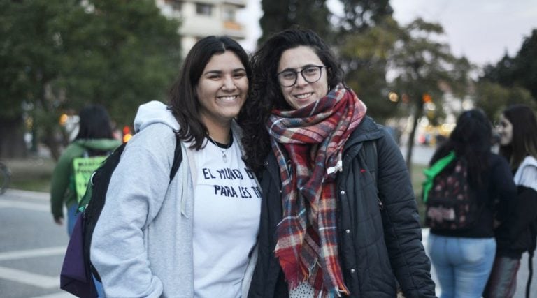 Cristal Picón y Victoria Ferreyra (Vía Santa Rosa)