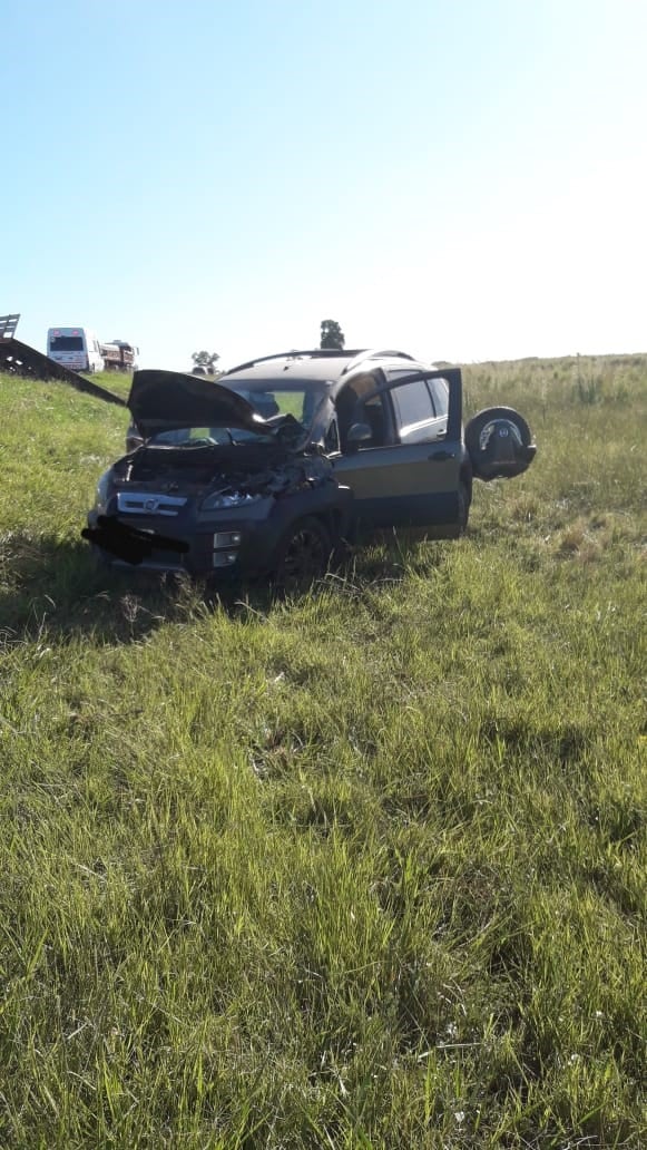 Chocaron dos vehículos en el Km 219 de la Ruta 3