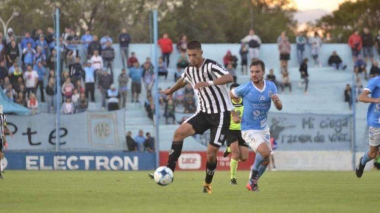 Estudiantes Rio Cuarto vs Gimnasia Mendoza