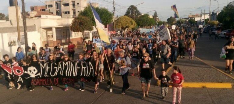 Marcha contra megaminería.