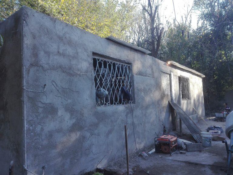 La Calera: Costado de la vivienda reconstruida.