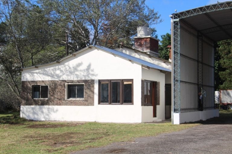 Carlos Sánchez visitó la Cabina Sanitaria