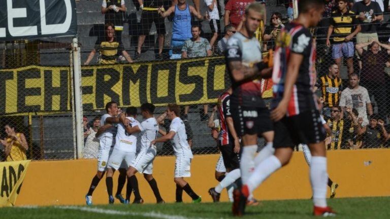 Olimpo ganó a Chacarita