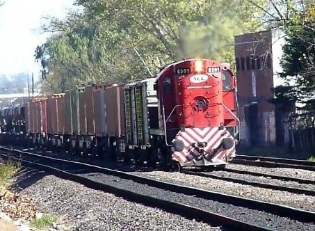 La empresa Terminal Puerto de Rosario (TPR) comenzó a operar el primer centro de carga logística de la región de Cuyo que, emplazado en la localidad mendocina de Palmira.