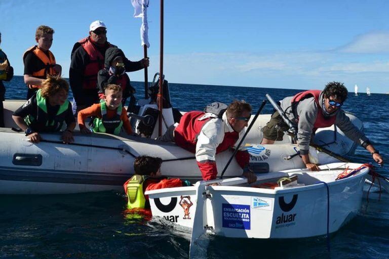 Escuela de Vela "Punta al Mar" presente en Puerto Madryn