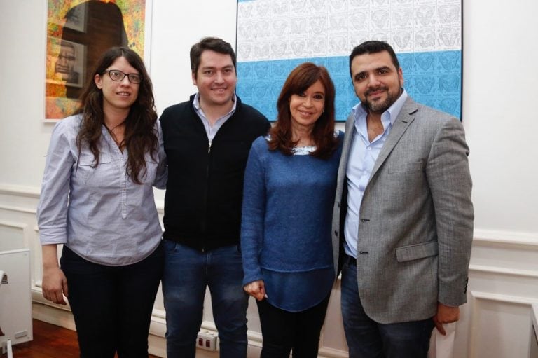 Reunión entre Fernández, Perez y Vuoto.