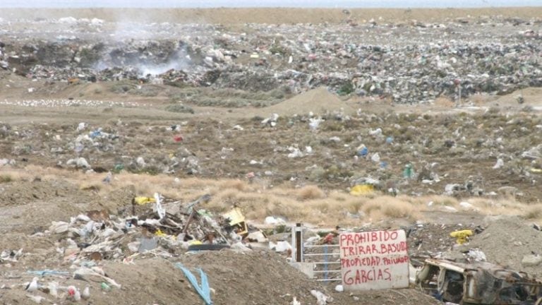 El basural de Comodoro busca un nuevo espacio.