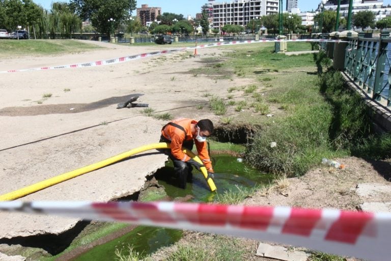 Equipo del "Plan de Abordaje Sanitario" del Lago San Roque.