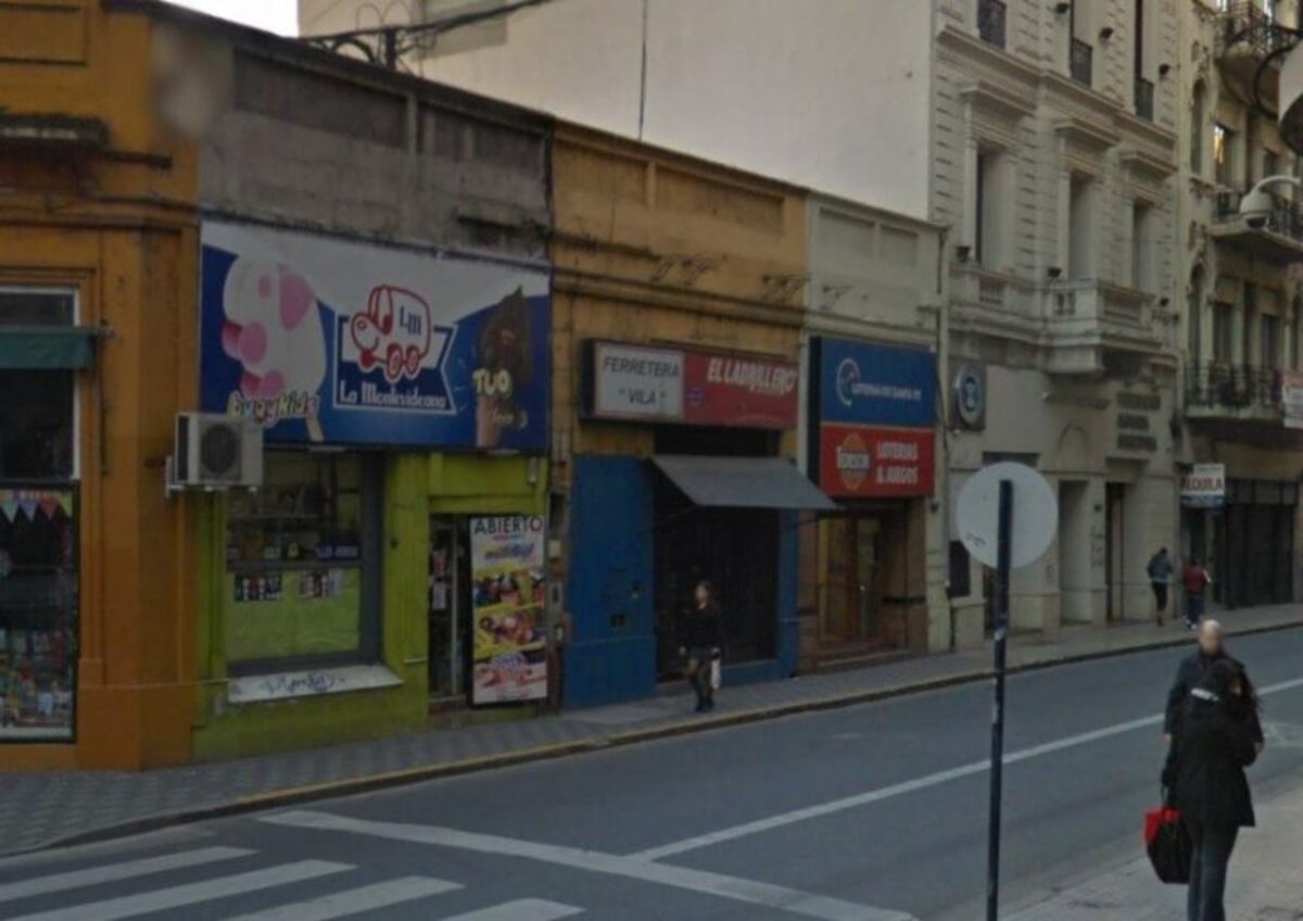 Banda de boqueteros arrasaron con tres locales en inmediaciones del bar El Cairo