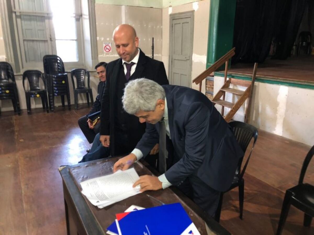 El descargo del fiscal regional de Rosario apartado de una causa por administración fraudulenta