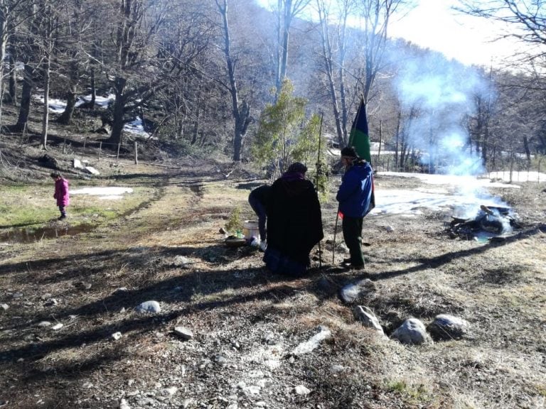 Recuperación de la comunidad Mapuche de un territorio en Bariloche. Foto: Gentileza.