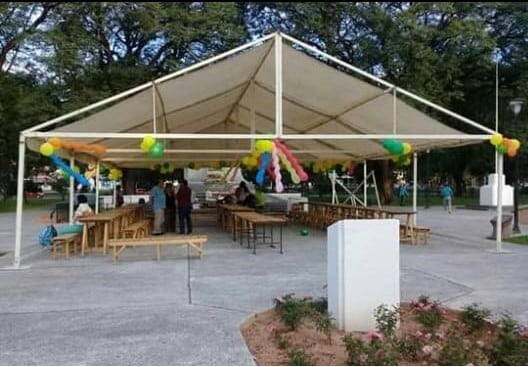 Cena de Fin de año en el parque San Martín