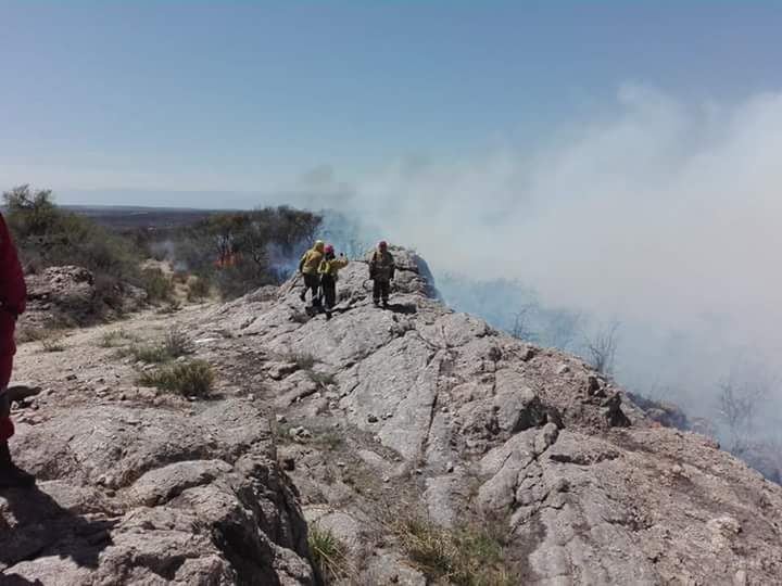 Fuego y peligro en San Luis.