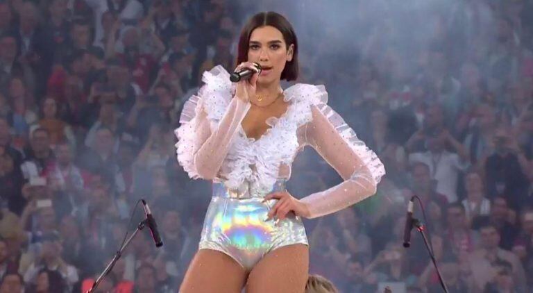 Dua Lipa la rompió