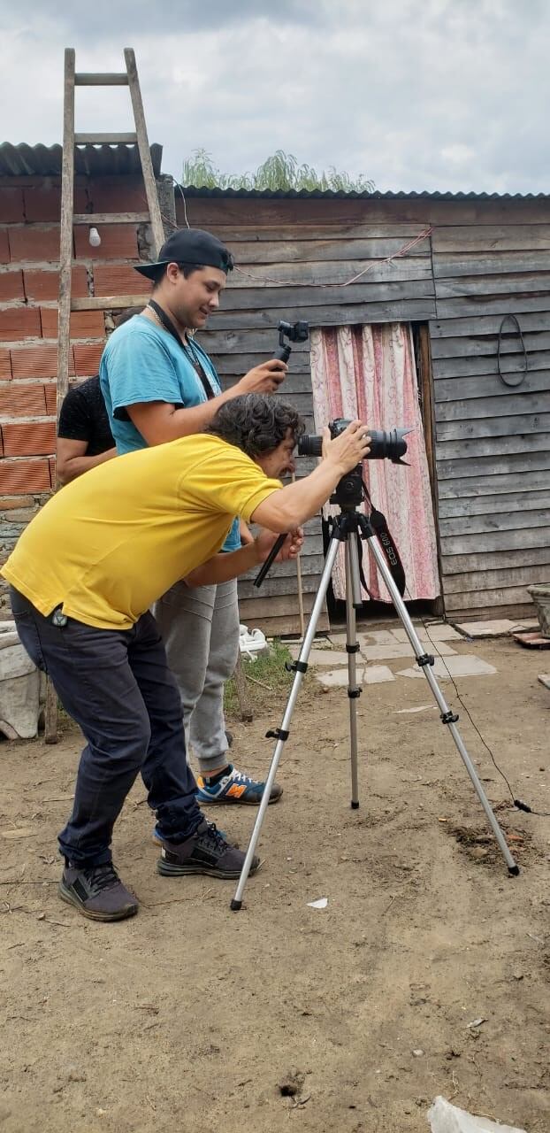 Tu Barrio en Foco una nueva propuesta cultural de Salto Grande. La primera entrevista corresponde al Gitano.