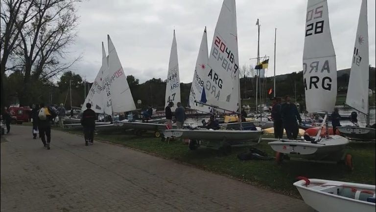 Todos los preparativos este sábado a orillas del lago San Roque.