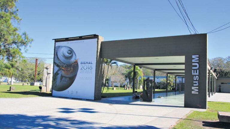 El Museum de Resistencia. Un paseo que conjuga naturaleza y un sinfín de esculturas.