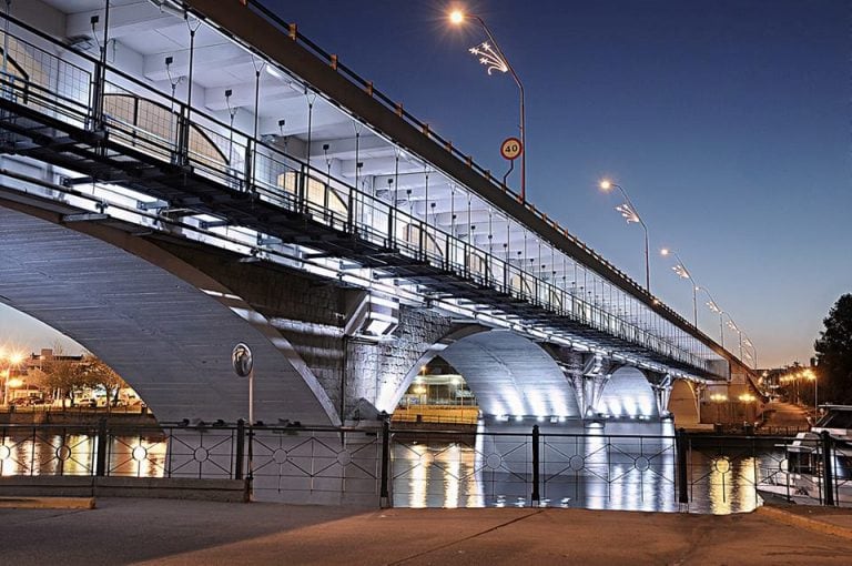 Galería Turística Puente Uruguay