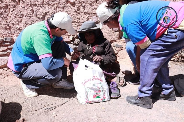 La Fundación Los Niños de San Juan llevó mercadería a la Puna (Facebook)