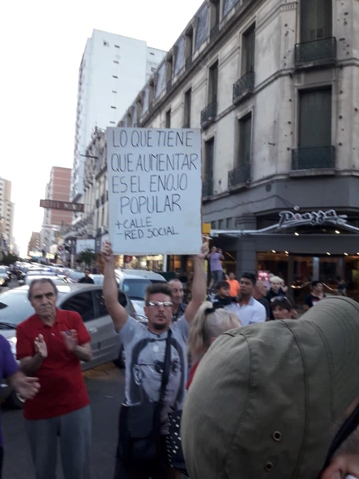 Diferentes consignas durante la marcha