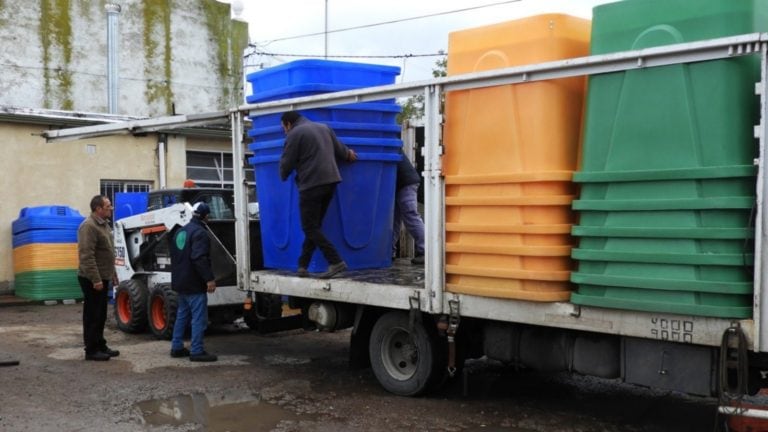 Campanas para reciclado que llegaron a Punta Alta