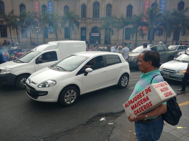 El paro general se siente en Córdoba con poca actividad en el centro de la ciudad