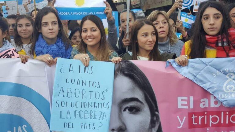 Los organizadores hablaron de cientos de miles entre todas las convocatorias en distintas provincias.