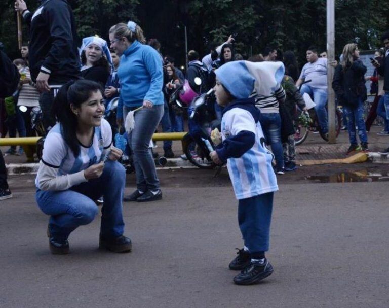 Festejos en la Costanera de Posadas. (Foto: El Territorio)